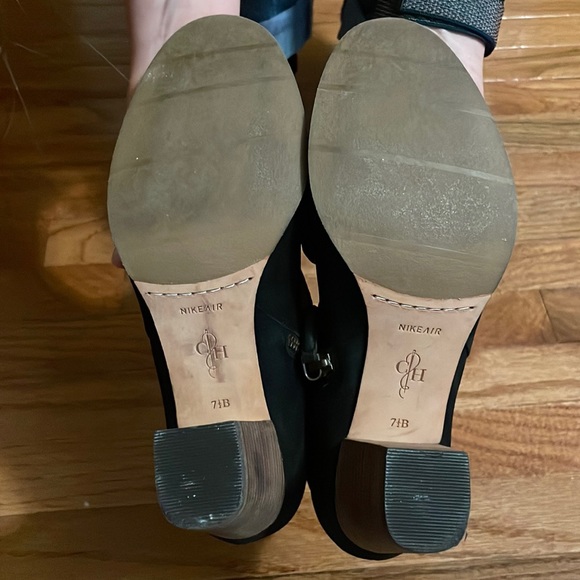 Cole Haan Cassidy Black Leather Heel Bootie 7.5 - Picture 7 of 8